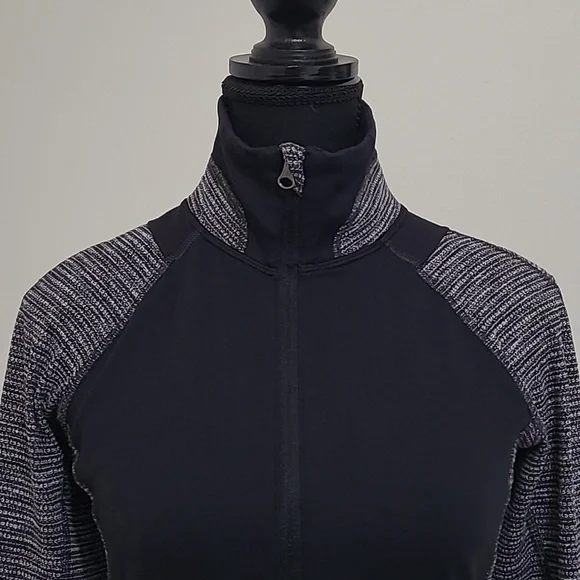 Lululemon Pullover Racer Quarter-Zip Top - Picture 2 of 9